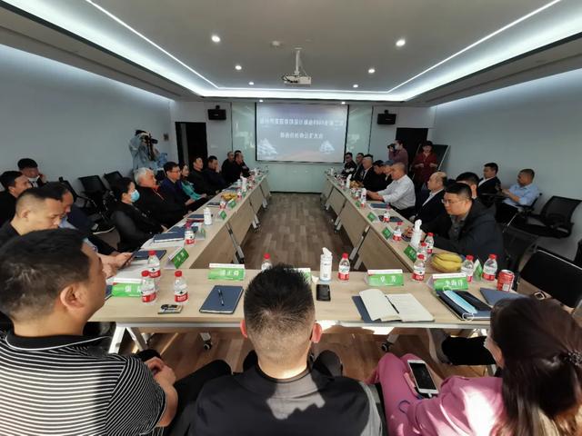 郑州市家居装饰设计商会2020年第二次商会会长办公扩大会会议圆满召开