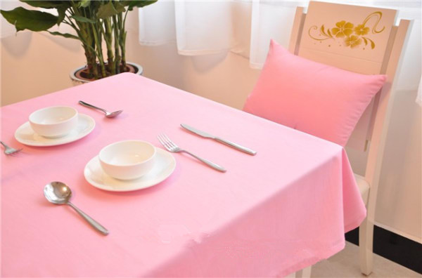 金牛粉红餐桌修.jpg